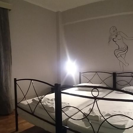 Theoxenia Hotel Афіни Екстер'єр фото