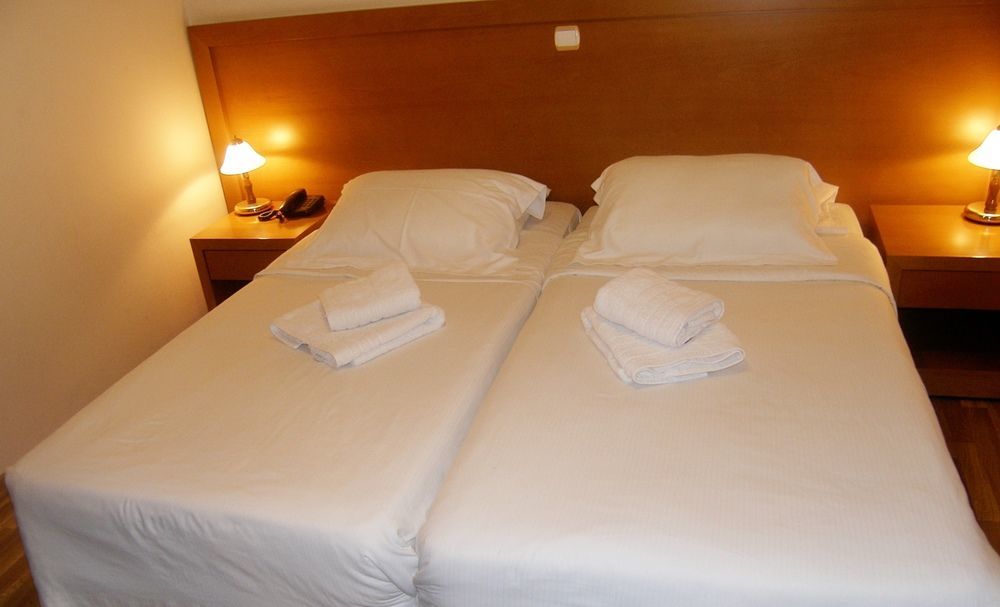 Theoxenia Hotel Афіни Екстер'єр фото