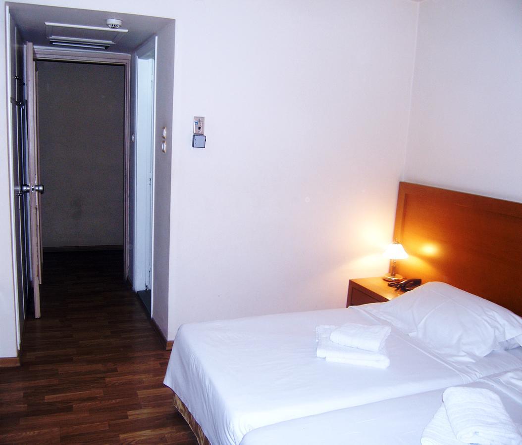 Theoxenia Hotel Афіни Екстер'єр фото